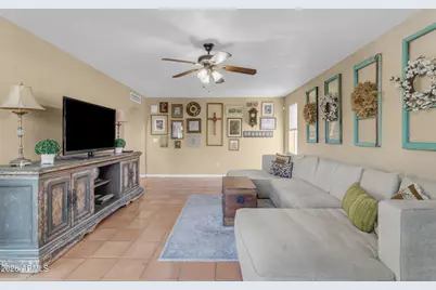 6409 S Hazelton Lane, Tempe, AZ 85283 - Photo 24