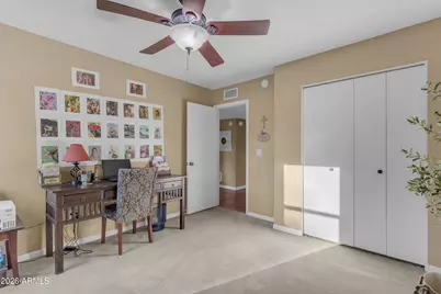 6409 S Hazelton Lane, Tempe, AZ 85283 - Photo 38
