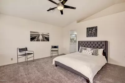4435 E Amberwood Drive, Phoenix, AZ 85048 - Photo 6