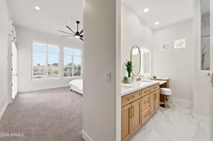 10180 E Cochise Dr, Scottsdale, AZ 85258 - Photo 14