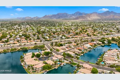 10180 E Cochise Drive, Scottsdale, AZ 85258 - Photo 18