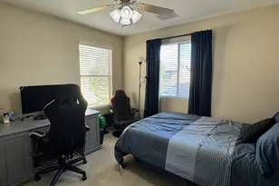 18546 W Legend Dr, Surprise, AZ 85374 - Photo 14