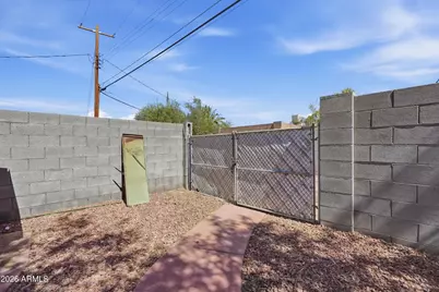 7014 E Belleview Street, Scottsdale, AZ 85257 - Photo 18
