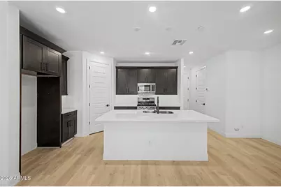 13975 W Luke Parkway #143, Surprise, AZ 85374 - Photo 10