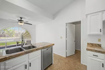 4514 E Towne Lane, Gilbert, AZ 85234 - Photo 10