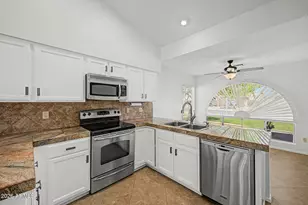 4514 E Towne Ln, Gilbert, AZ 85234 - Photo 6