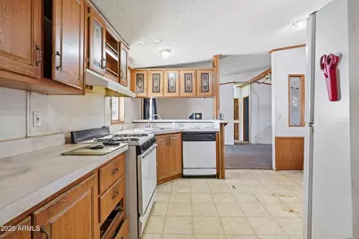 1420 N Cheri Lynn Drive, Chandler, AZ 85225 - Photo 4