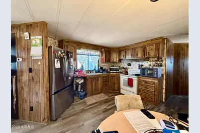 300 Airport Road #34, Kearny, AZ 85137 - Photo 2