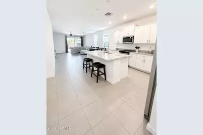 17318 W Sunnyslope Lane, Waddell, AZ 85355 - Photo 2