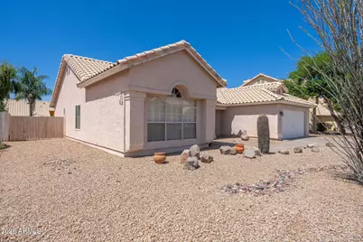 4139 E Siesta Lane, Phoenix, AZ 85050 - Photo 2