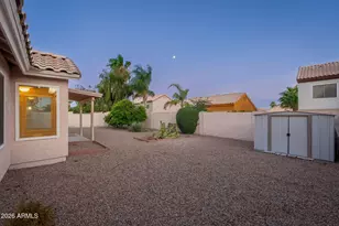 4139 E Siesta Ln, Phoenix, AZ 85050 - Photo 18