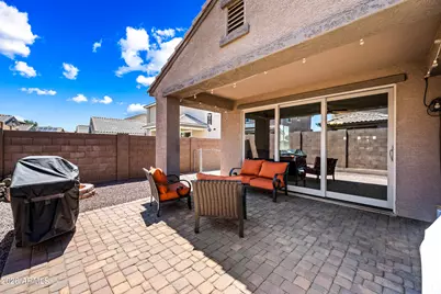 12118 W Hide Trail, Peoria, AZ 85383 - Photo 10