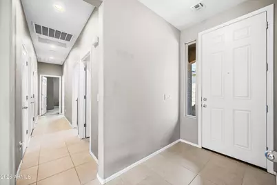 12118 W Hide Trail, Peoria, AZ 85383 - Photo 30