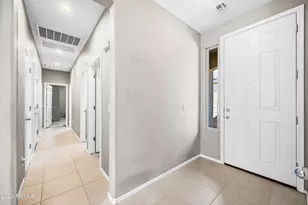 12118 W Hide Trail, Peoria, AZ 85383 - Photo 30