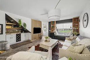 860 N McQueen Rd, Chandler, AZ 85225 - Photo 1