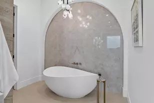 8501 E Malcomb Dr, Scottsdale, AZ 85250 - Photo 38
