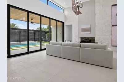 8501 E Malcomb Drive, Scottsdale, AZ 85250 - Photo 16