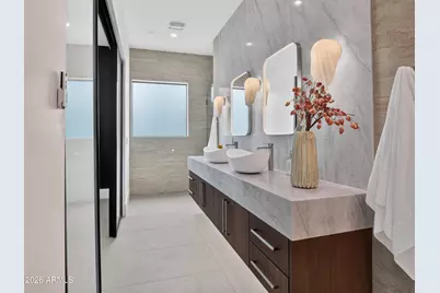 8501 E Malcomb Drive, Scottsdale, AZ 85250 - Photo 36