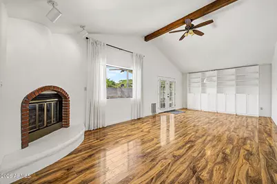 1118 E Diana Avenue, Phoenix, AZ 85020 - Photo 12