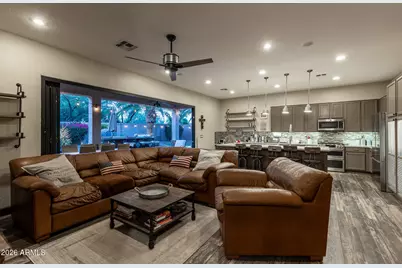 4008 E Lariat Lane, Phoenix, AZ 85050 - Photo 30