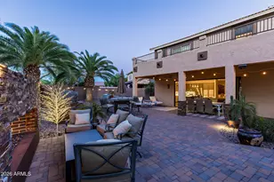 4008 E Lariat Ln, Phoenix, AZ 85050 - Photo 32