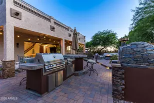 4008 E Lariat Ln, Phoenix, AZ 85050 - Photo 34