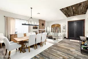 4008 E Lariat Ln, Phoenix, AZ 85050 - Photo 4