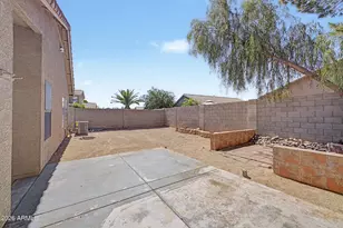 8868 W Laurel Ln, Peoria, AZ 85345 - Photo 32