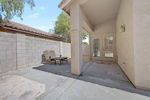 8868 W Laurel Ln, Peoria, AZ 85345 - Photo 30