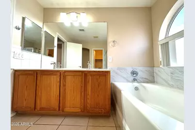 629 N Kenneth Place, Chandler, AZ 85226 - Photo 20