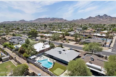 2502 E Beryl Avenue, Phoenix, AZ 85028 - Photo 52