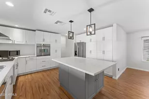 2502 E Beryl Ave, Phoenix, AZ 85028 - Photo 16
