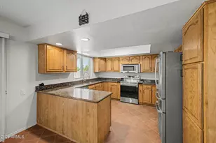 3910 E Shangri La Rd, Phoenix, AZ 85028 - Photo 12