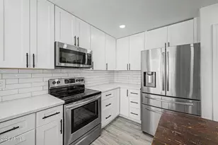 15936 W Central St, Surprise, AZ 85374 - Photo 18