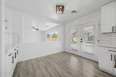 15936 W Central Street, Surprise, AZ 85374 - Photo 12
