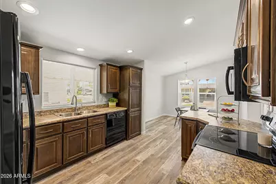 1632 E Charleston Avenue #33, Phoenix, AZ 85022 - Photo 12