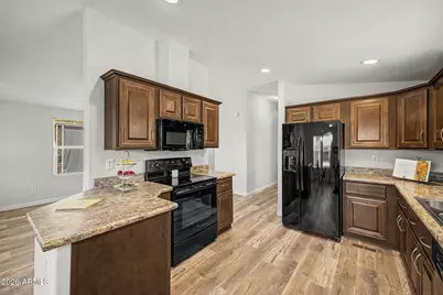 1632 E Charleston Avenue #33, Phoenix, AZ 85022 - Photo 14