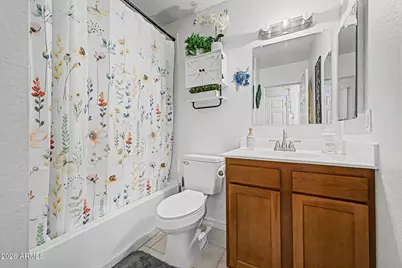 9036 W Royal Palm Road, Peoria, AZ 85345 - Photo 18