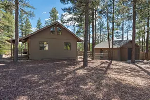 17410 Mountainside Pl, Munds Park, AZ 86017 - Photo 2