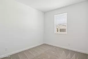5447 E Darwin Dr, San Tan Valley, AZ 85140 - Photo 16