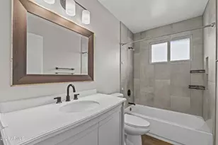 1229 E Manhatton Dr, Tempe, AZ 85282 - Photo 14