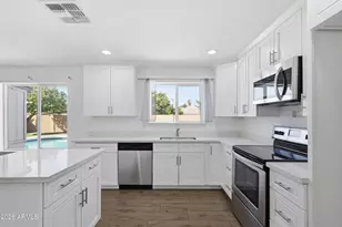 3531 E Campo Bello Dr, Phoenix, AZ 85032 - Photo 12