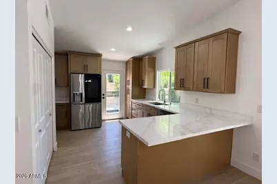 4331 W Kimberly Way, Glendale, AZ 85308 - Photo 2