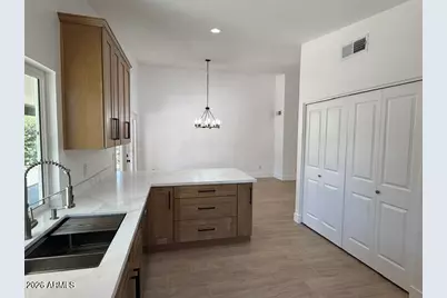 4331 W Kimberly Way, Glendale, AZ 85308 - Photo 4