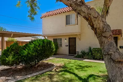 1237 E Lawrence Lane, Phoenix, AZ 85020 - Photo 18