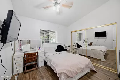 11231 N 60th Avenue, Glendale, AZ 85304 - Photo 12