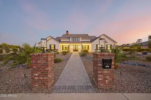21257 E Pegasus Pkwy, Queen Creek, AZ 85142 - Photo 2