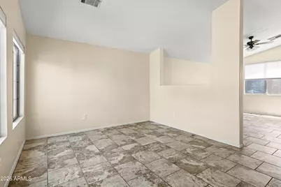 21827 N 40th Way, Phoenix, AZ 85050 - Photo 6