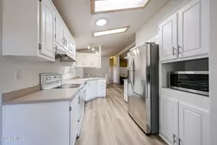 3901 E Pinnacle Peak Rd, Phoenix, AZ 85050 - Photo 16