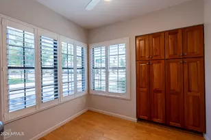 8852 S Taylor Dr, Tempe, AZ 85284 - Photo 20
